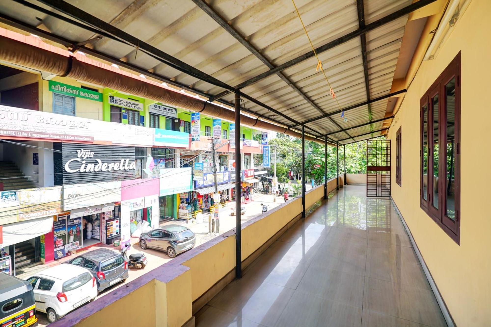 Hotel O Lekshmi Rooms & Villas Mavelikara エクステリア 写真